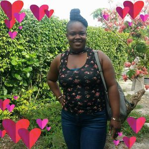 Meet your Posher, Tanesha